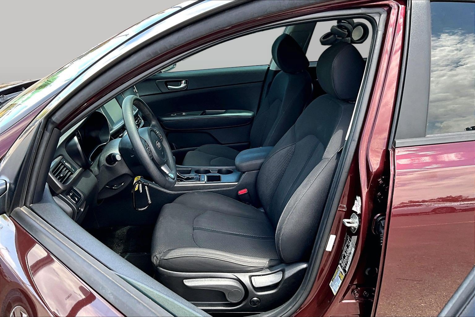 Used 2018 Kia Optima LX FWD image 24