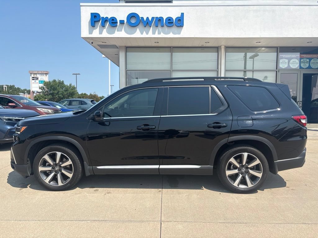 Certified 2023 Honda Pilot Touring image 8