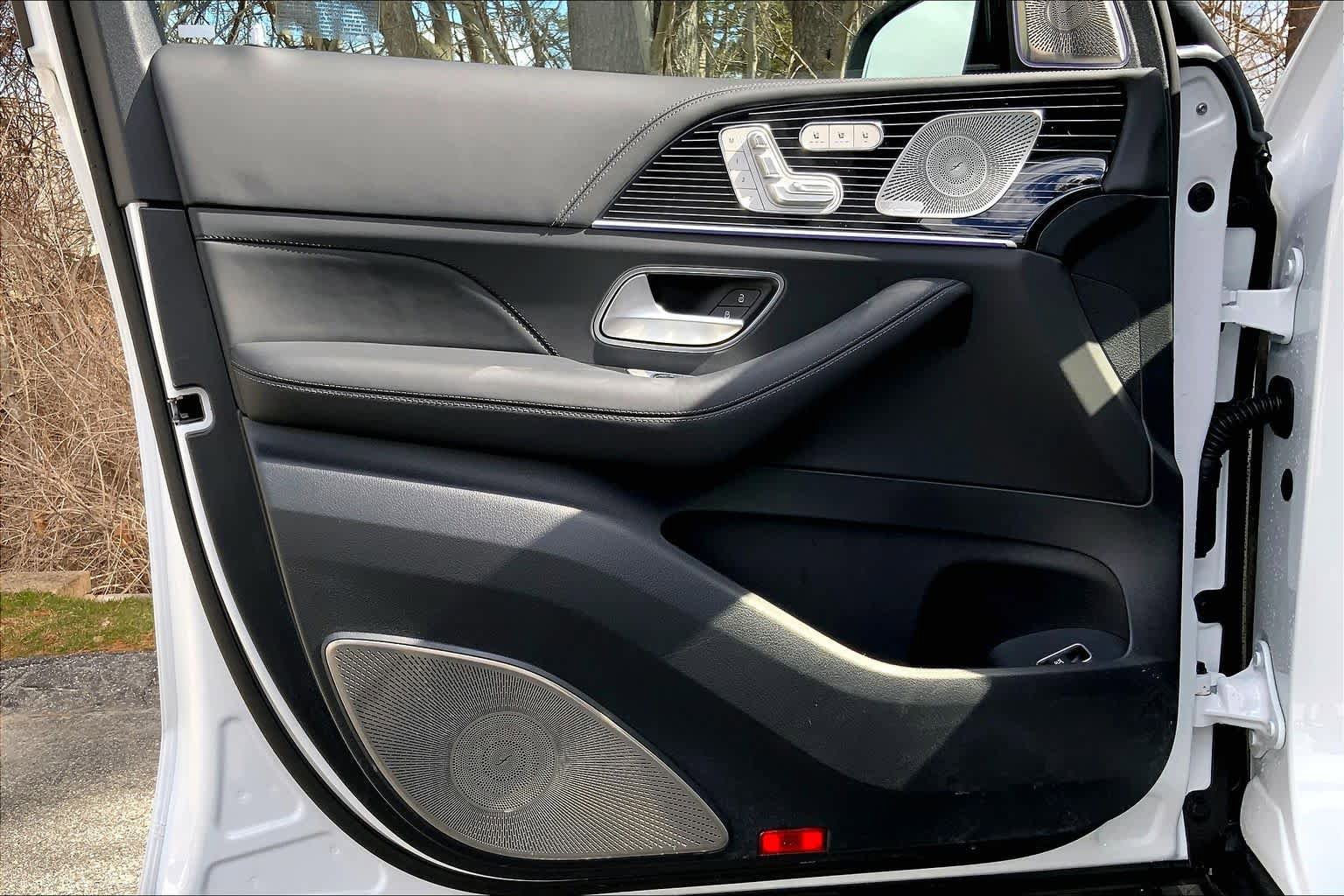 Certified 2025 Mercedes-Benz GLS 63 AMG 4MATIC image 22