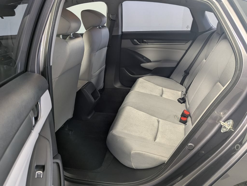 Used 2018 Honda Accord LX image 21