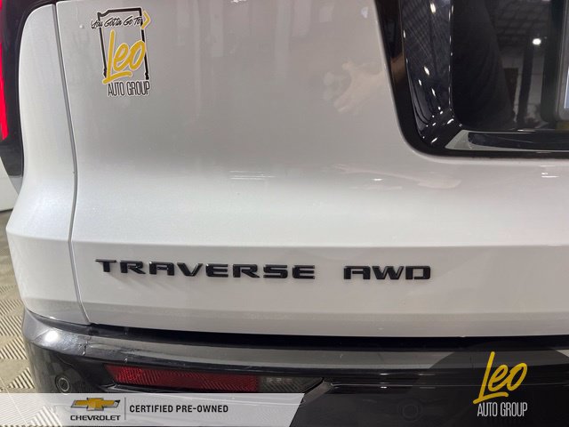 Used 2026 Chevrolet Traverse RS w/ LPO, Floor Liner Package AWD/4WD image 7
