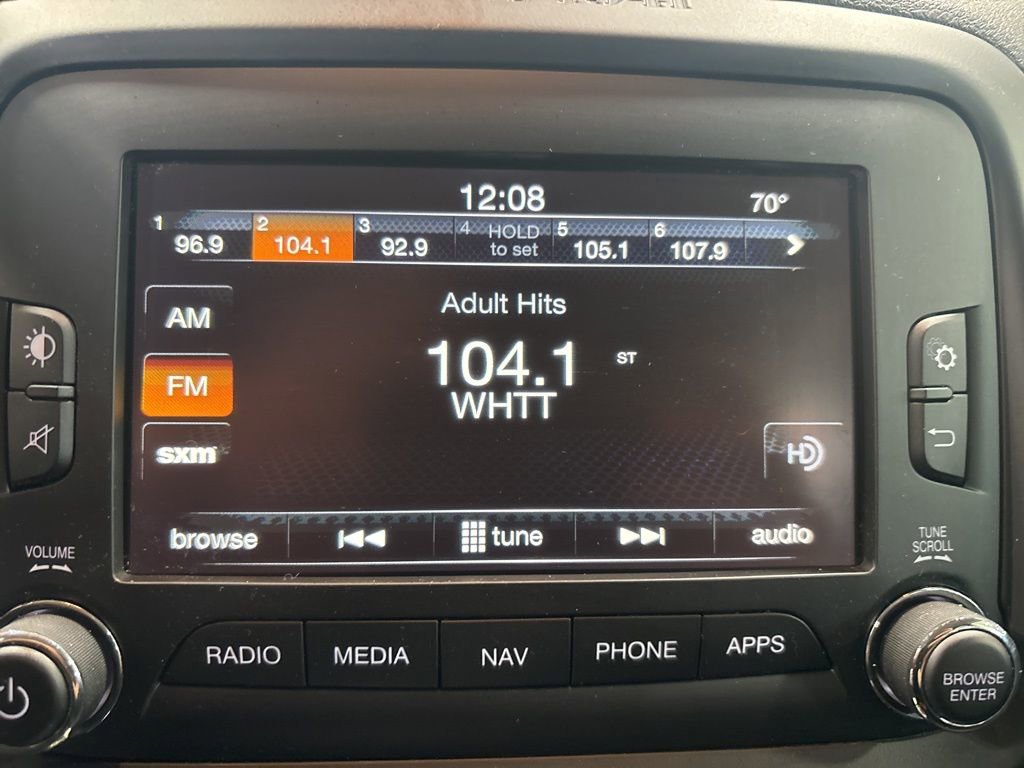 Used 2017 Jeep Renegade Latitude image 12