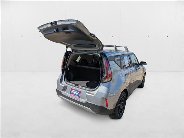 Used 2023 Kia Soul EX image 24