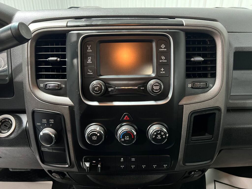 Used 2018 RAM 3500 Tradesman w/ Chrome Appearance Group image 5