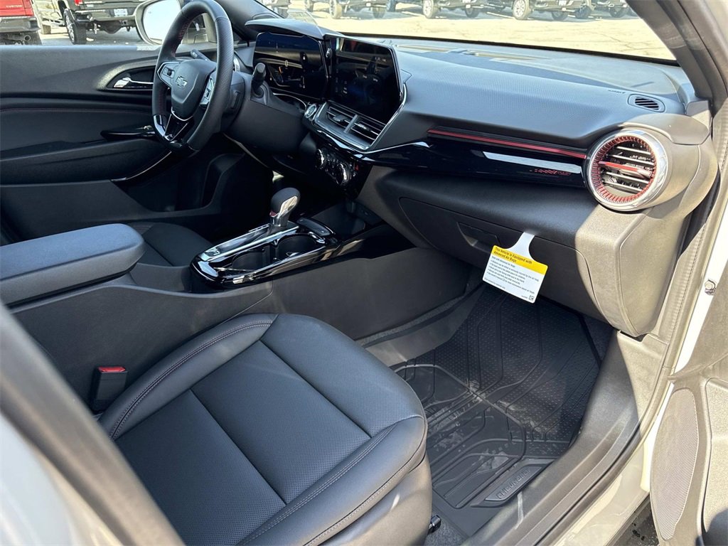 New 2026 Chevrolet Trax RS w/ Driver Confidence Package image 27