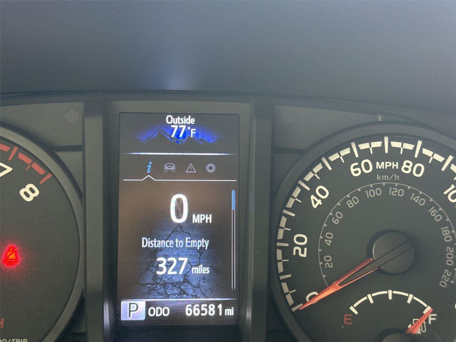 Used 2022 Toyota Tacoma SR AWD/4WD image 28