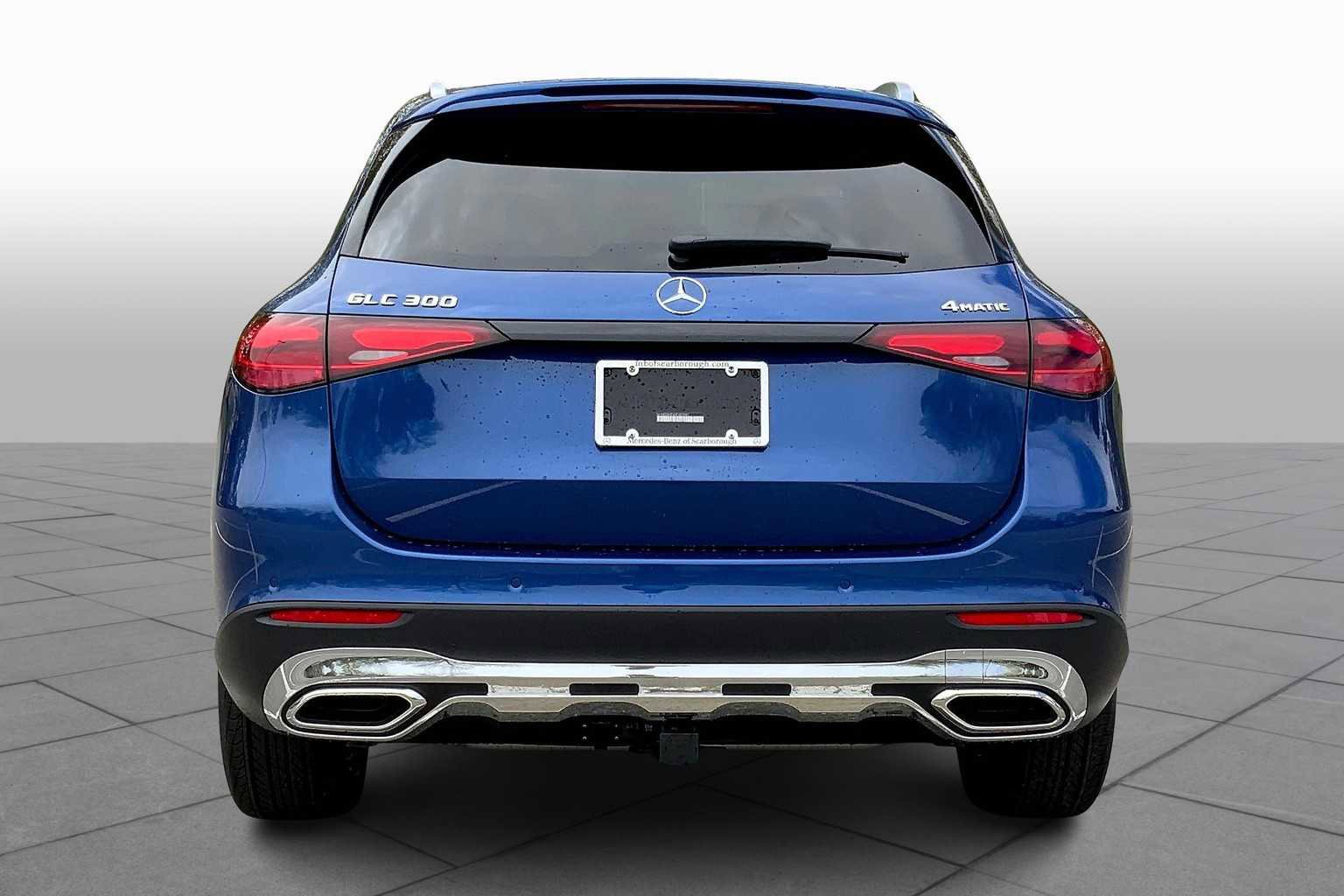Certified 2025 Mercedes-Benz GLC 300 4MATIC image 4
