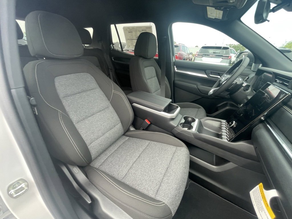 New 2026 GMC Acadia Elevation image 29