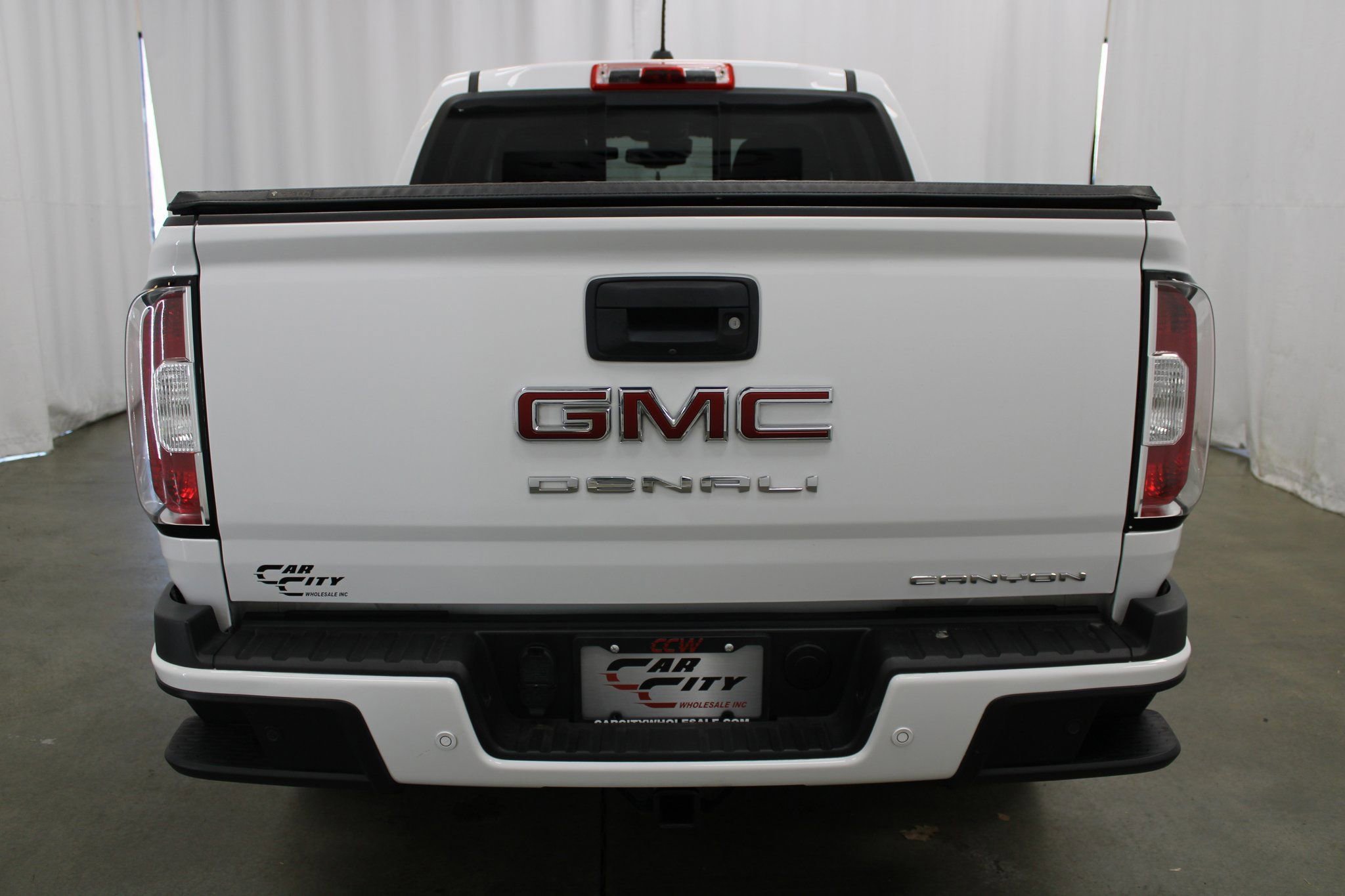 Used 2021 GMC Canyon Denali AWD/4WD image 6
