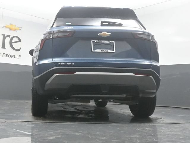New 2026 Chevrolet Equinox LT w/ LPO, Floor Liner Package FWD image 32