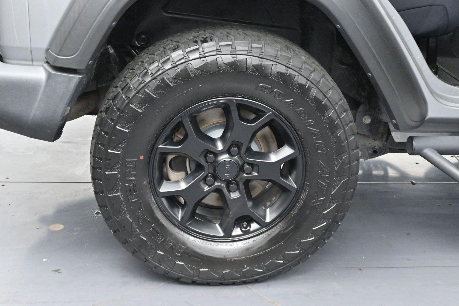 Used 2021 Jeep Wrangler Unlimited Sport AWD/4WD image 31