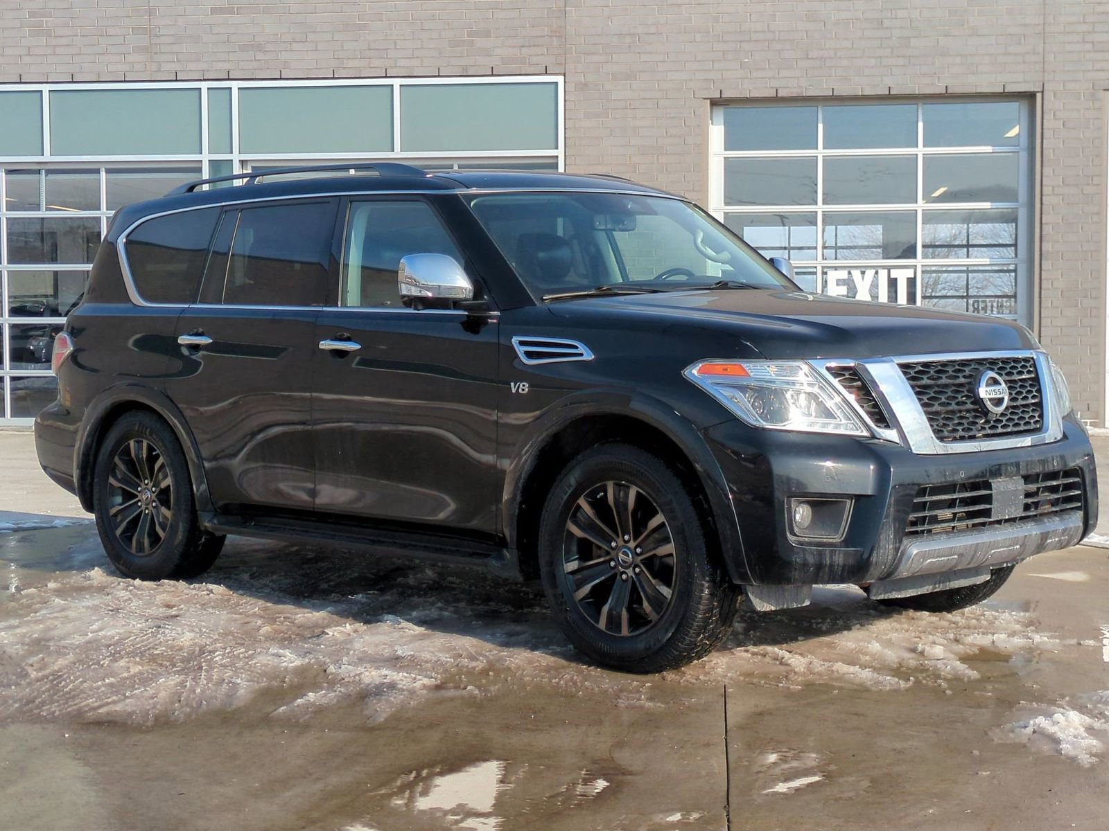 Used 2019 Nissan Armada Platinum image 10