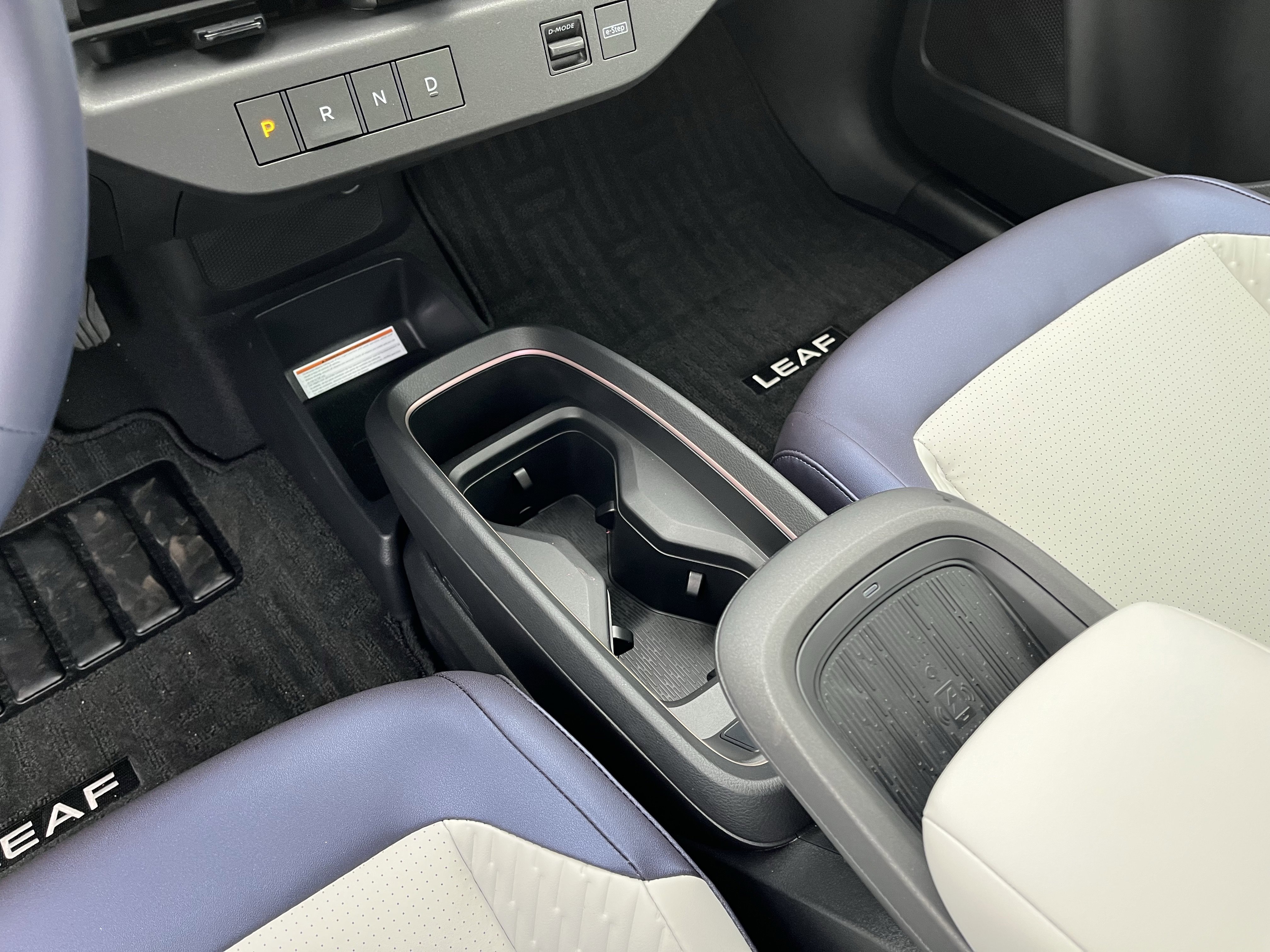 New 2026 Nissan Leaf Platinum+ w/ Cargo Package (Platinum+) image 21