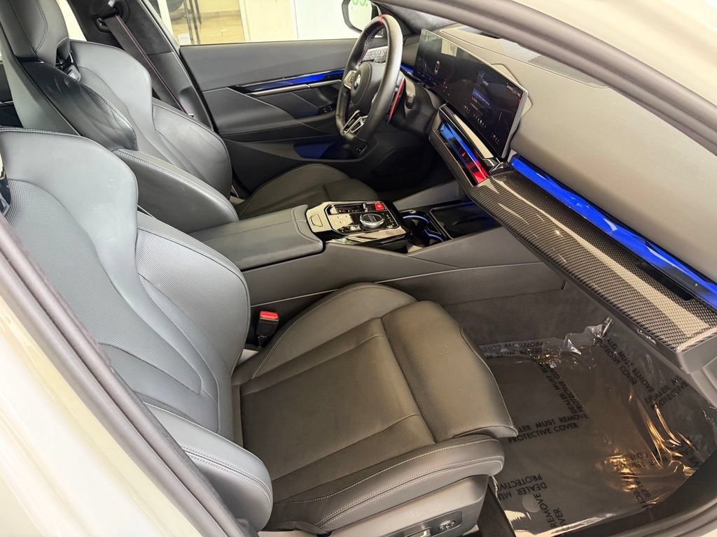 Used 2026 BMW M5 AWD/4WD image 26