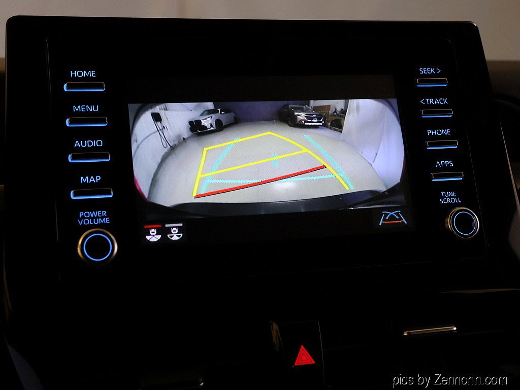 Used 2022 Toyota Camry XSE FWD image 19