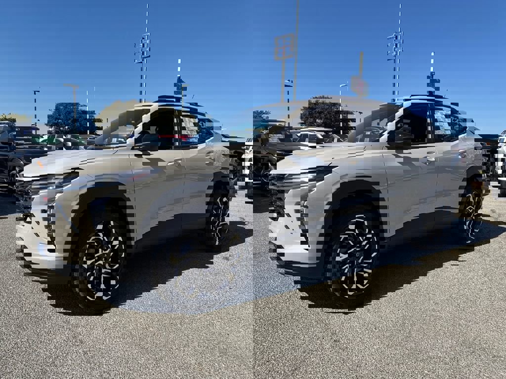 New 2026 Chevrolet Trax RS w/ Driver Confidence Package