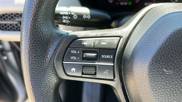 Used 2023 Honda HR-V LX image 11