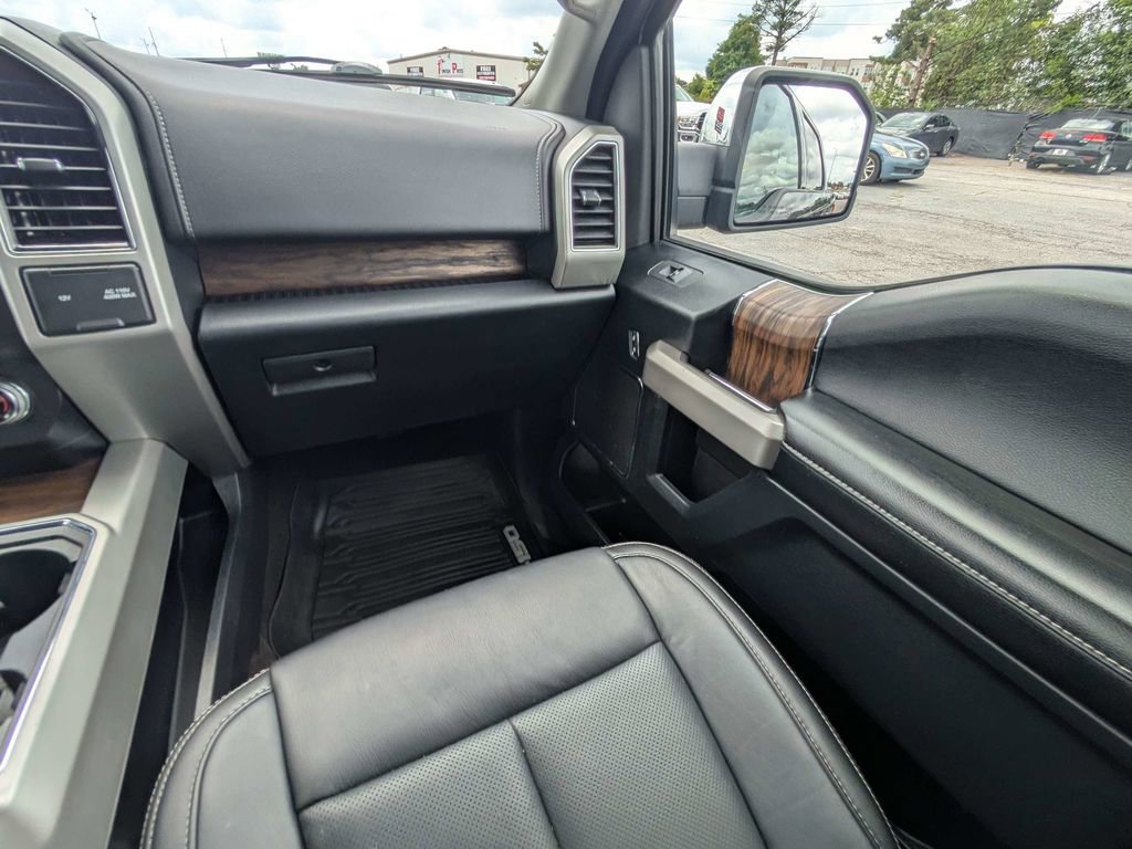 Used 2020 Ford F150 Lariat w/ Equipment Group 502A Luxury AWD/4WD image 16