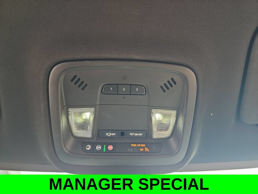 Used 2023 Chevrolet Traverse LT w/ LPO, Cargo Package AWD/4WD image 32