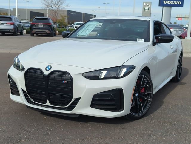Used 2026 BMW M440i Coupe w/ Premium Package image 3