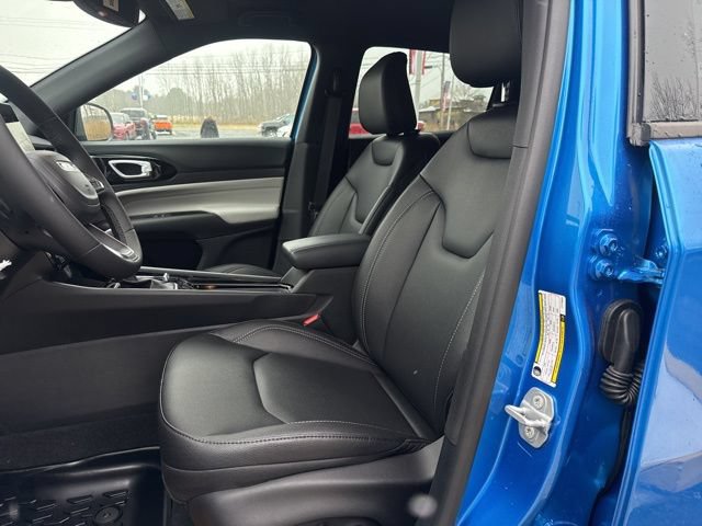 New 2026 Jeep Compass Limited w/ Mopar All Weather Package AWD/4WD image 9