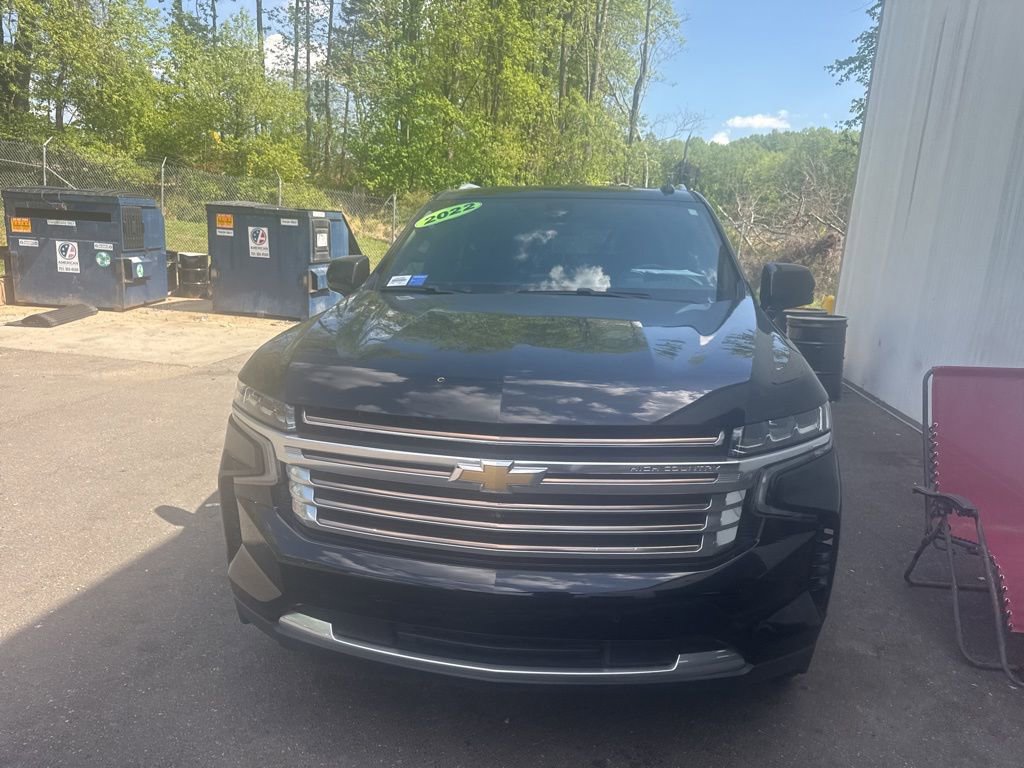 Used 2022 Chevrolet Tahoe High Country AWD/4WD image 2