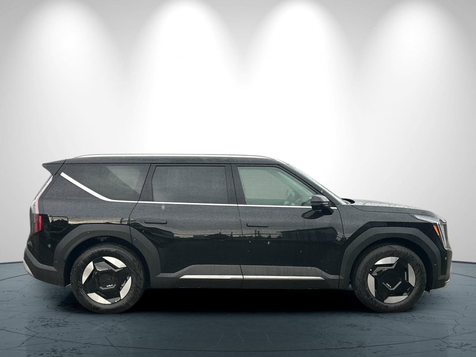 New 2026 Kia EV9 Wind AWD/4WD image 3