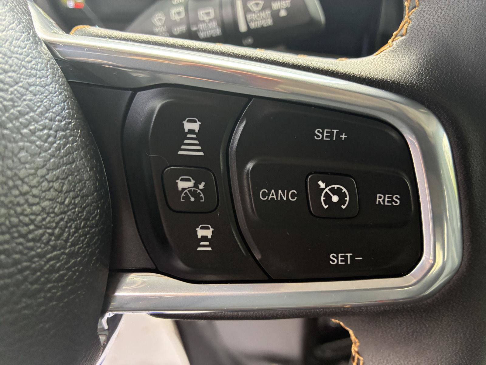 Used 2024 Jeep Wrangler Unlimited Sahara AWD/4WD image 22