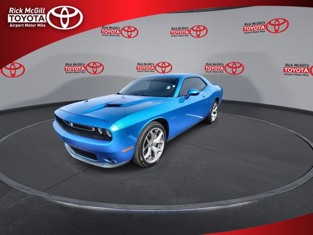 Used 2015 Dodge Challenger R/T Plus image 4