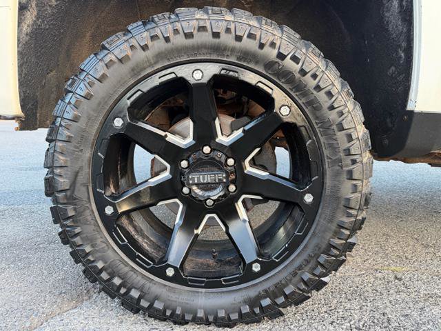 Used 2018 Chevrolet Silverado 1500 Custom w/ Custom Value Package image 24