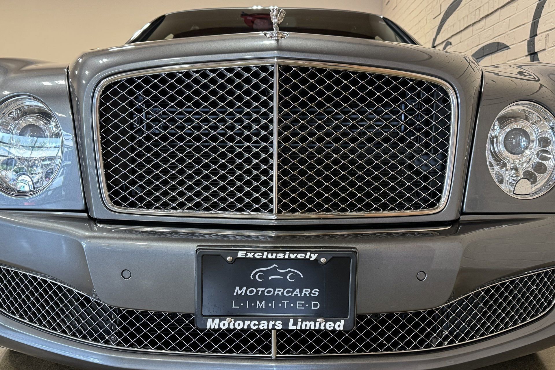 Used 2013 Bentley Mulsanne image 14