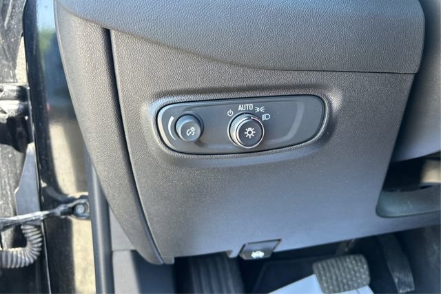 Used 2024 Chevrolet Equinox RS w/ RS Leather Package AWD/4WD image 18