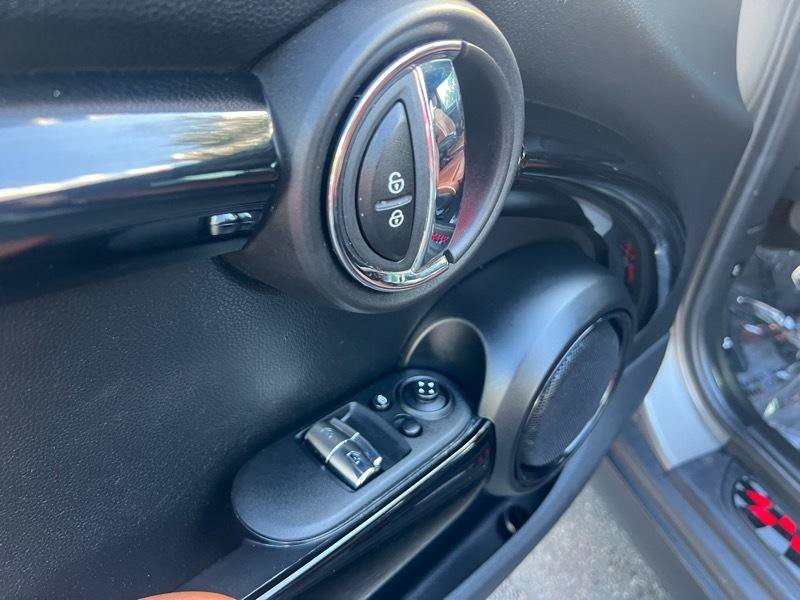 Used 2019 MINI Cooper S FWD image 25