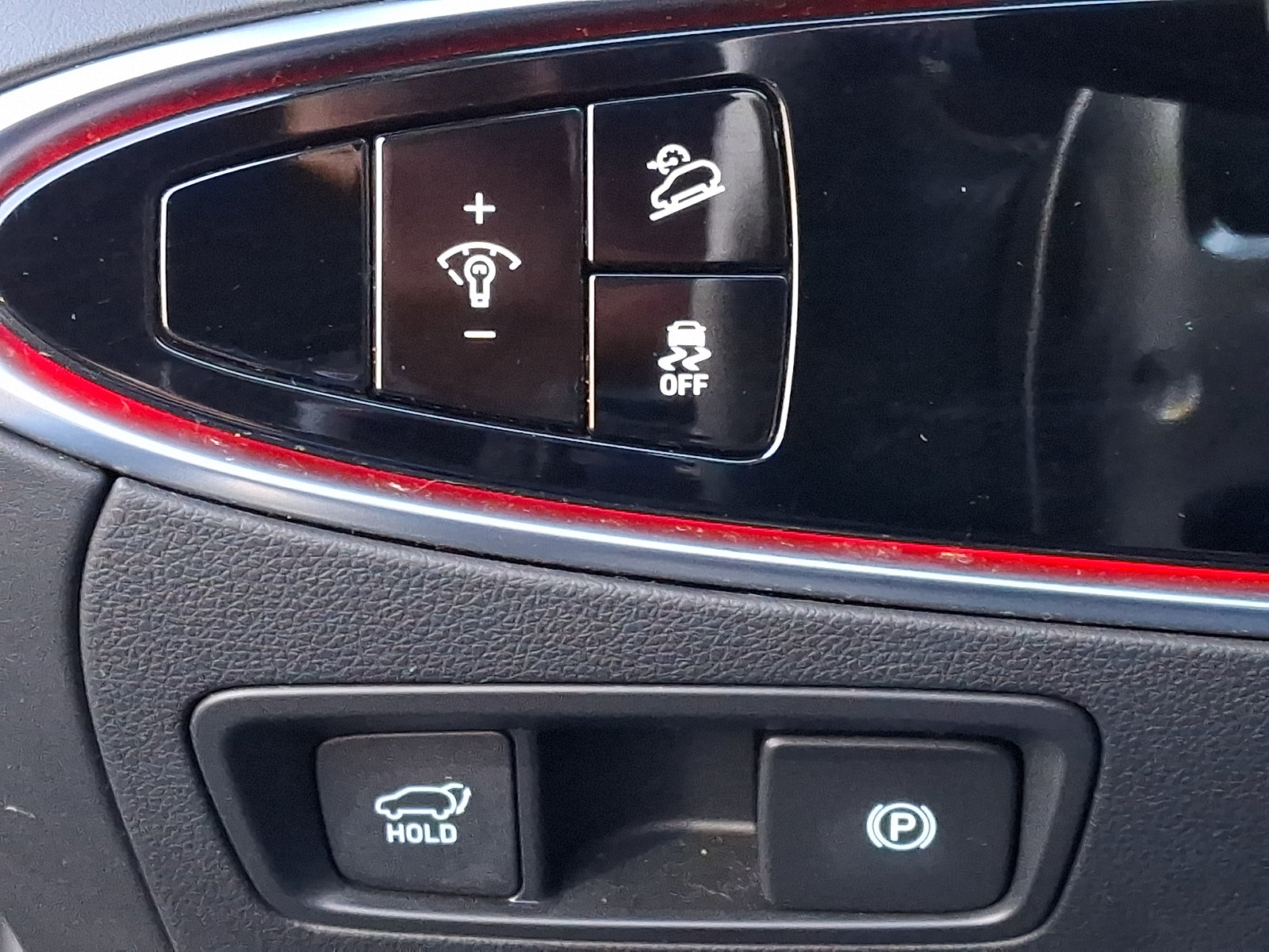 Certified 2023 Genesis Electrified GV70 AWD/4WD image 26