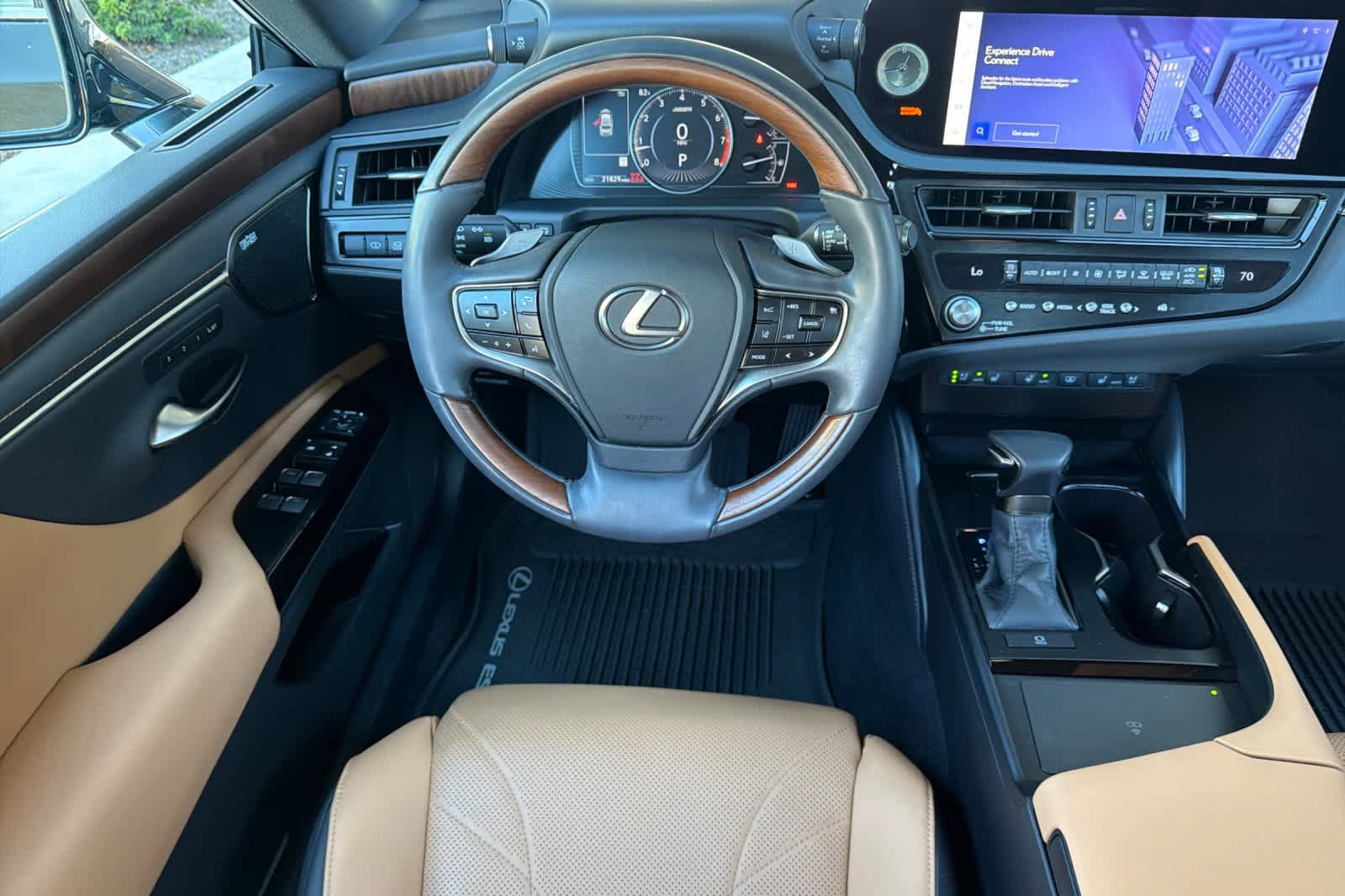 Used 2024 Lexus ES 350 w/ Accessory Package (Z2) FWD image 15