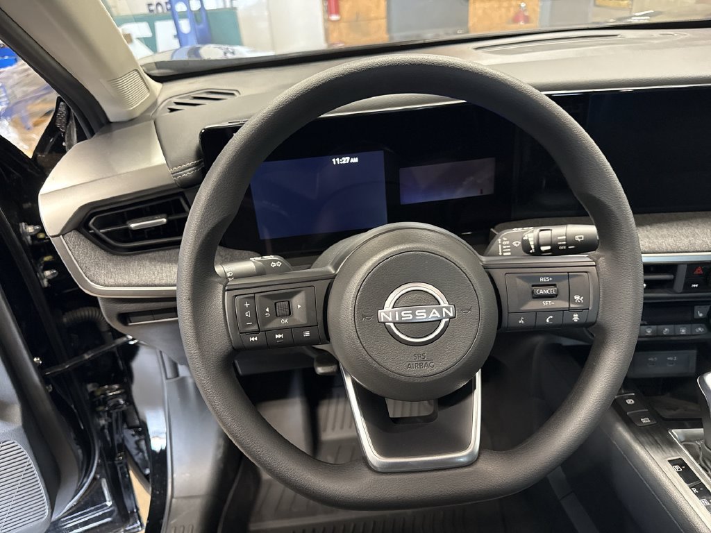 New 2027 Nissan Kicks SV AWD/4WD image 11