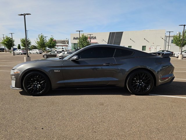 Used 2018 Ford Mustang GT Premium w/ GT Performance Package RWD image 9
