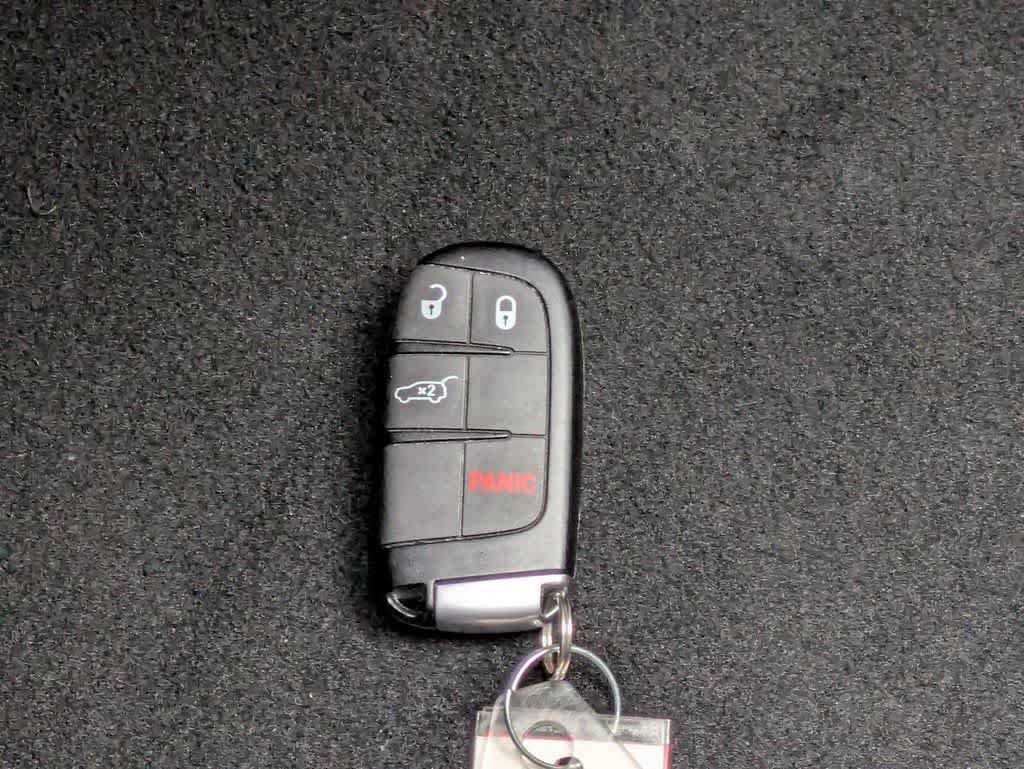 Certified 2020 Dodge Durango SXT AWD/4WD image 30