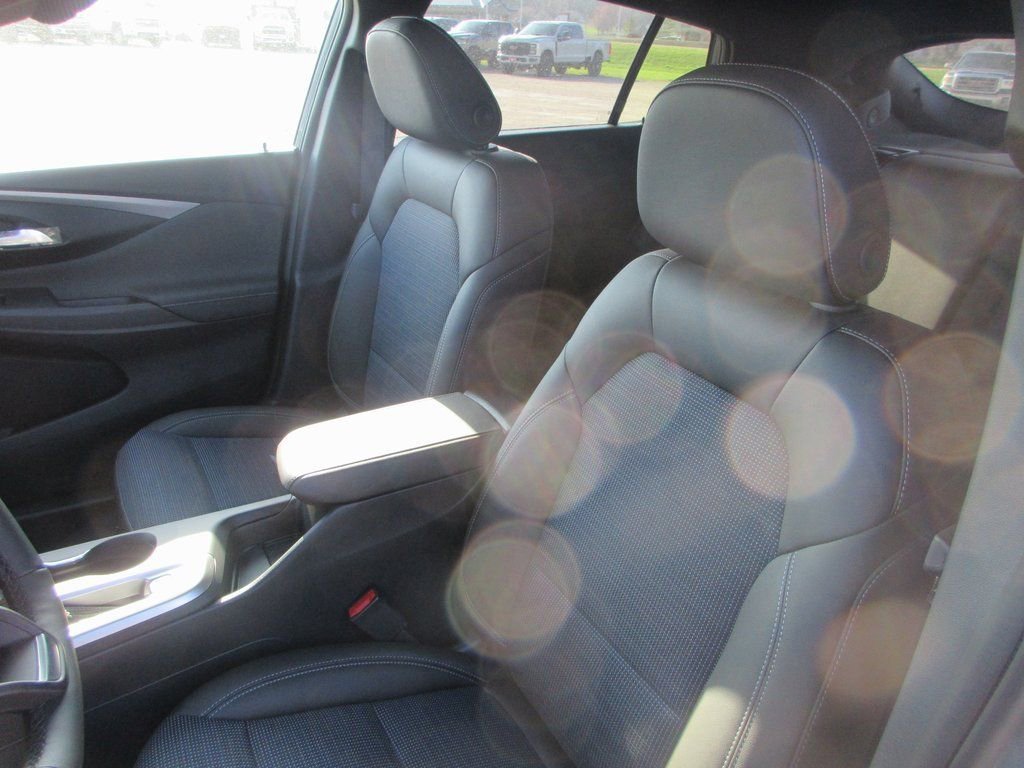 New 2026 Buick Envista Sport Touring w/ Convenience I Package FWD image 13