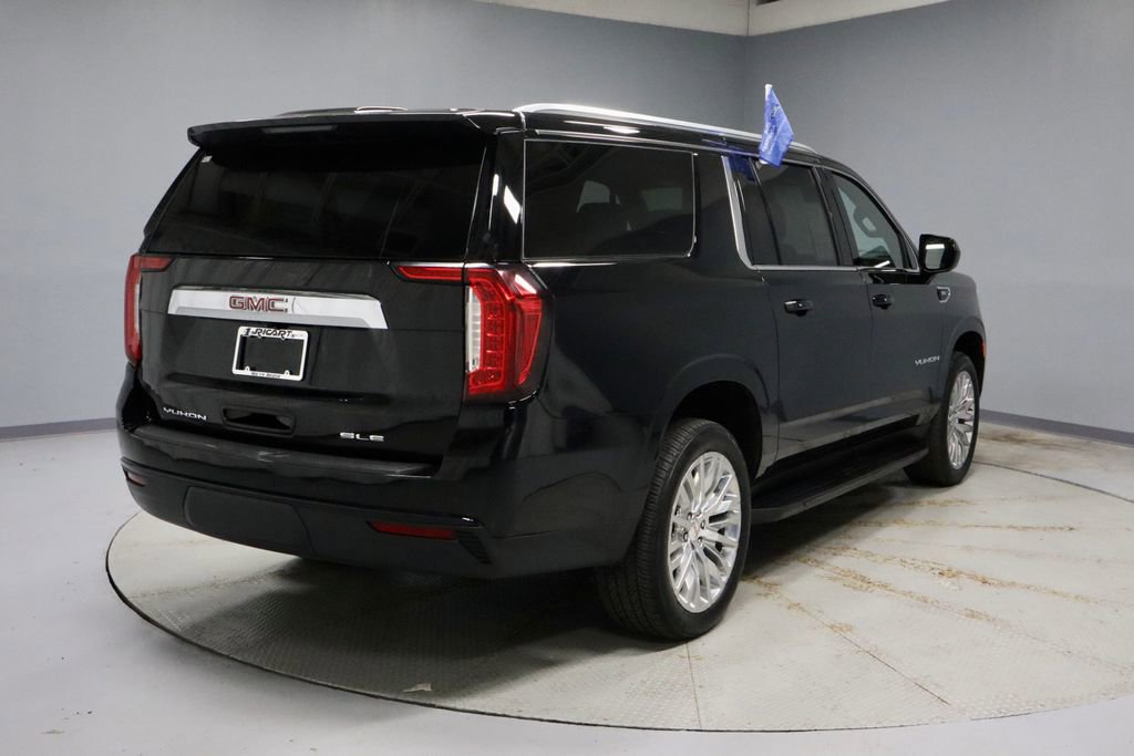 Used 2024 GMC Yukon XL SLE image 10