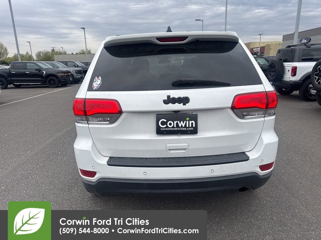 Used 2018 Jeep Grand Cherokee Laredo image 8