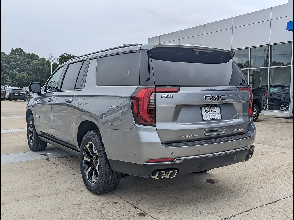 New 2026 GMC Yukon XL AT4 w/ AT4 Premium Plus Package AWD/4WD image 8