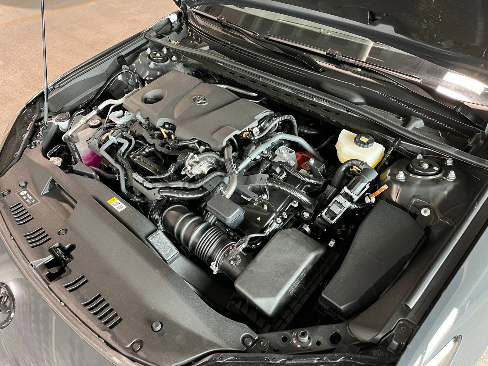 Used 2026 Toyota Camry XLE FWD image 15