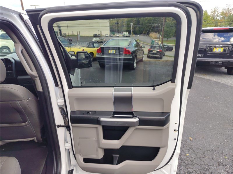 Used 2019 Ford F150 XLT w/ Equipment Group 302A Luxury image 32