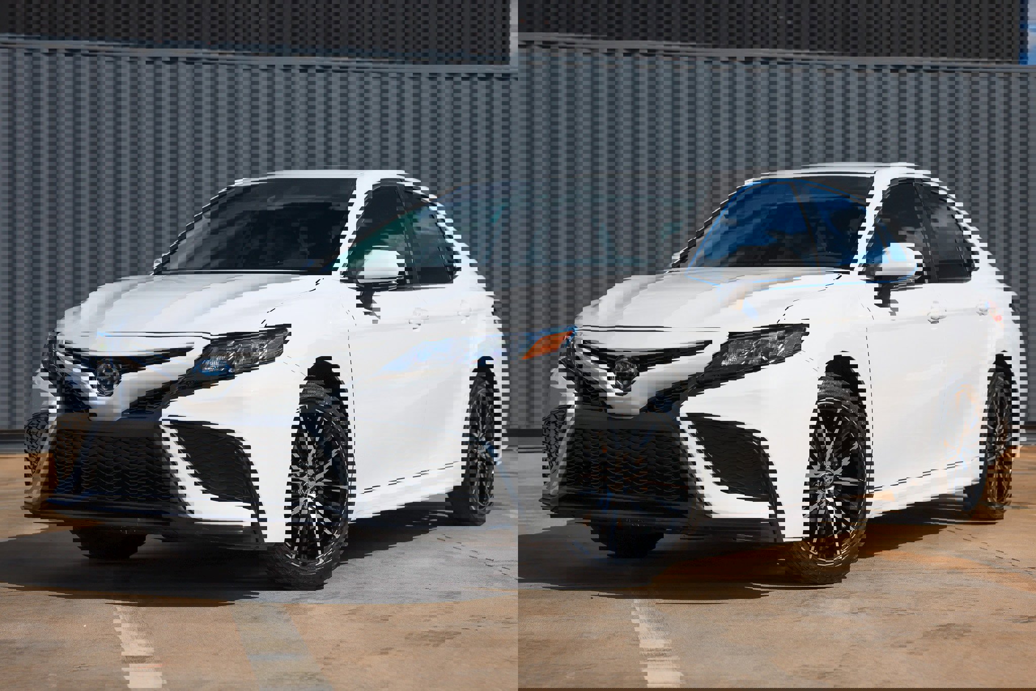 Used 2023 Toyota Camry SE w/ Convenience Package