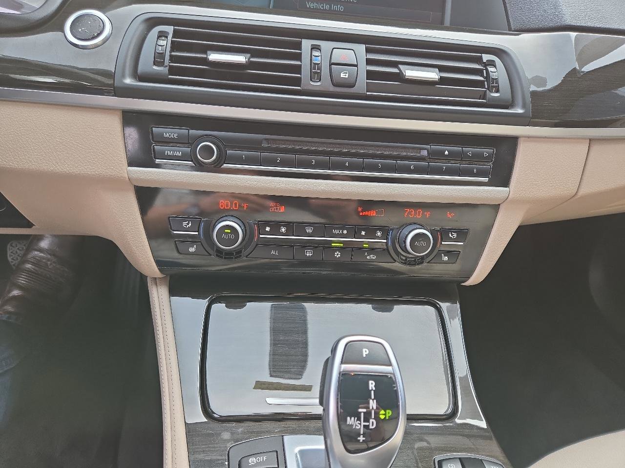 Used 2011 BMW 550i Sedan image 12