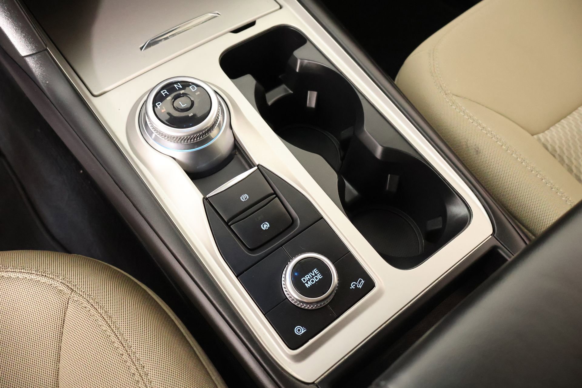 Used 2023 Ford Explorer 4WD image 7