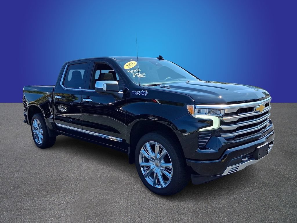 Used 2026 Chevrolet Silverado 1500 High Country w/ High Country Premium Package AWD/4WD image 3
