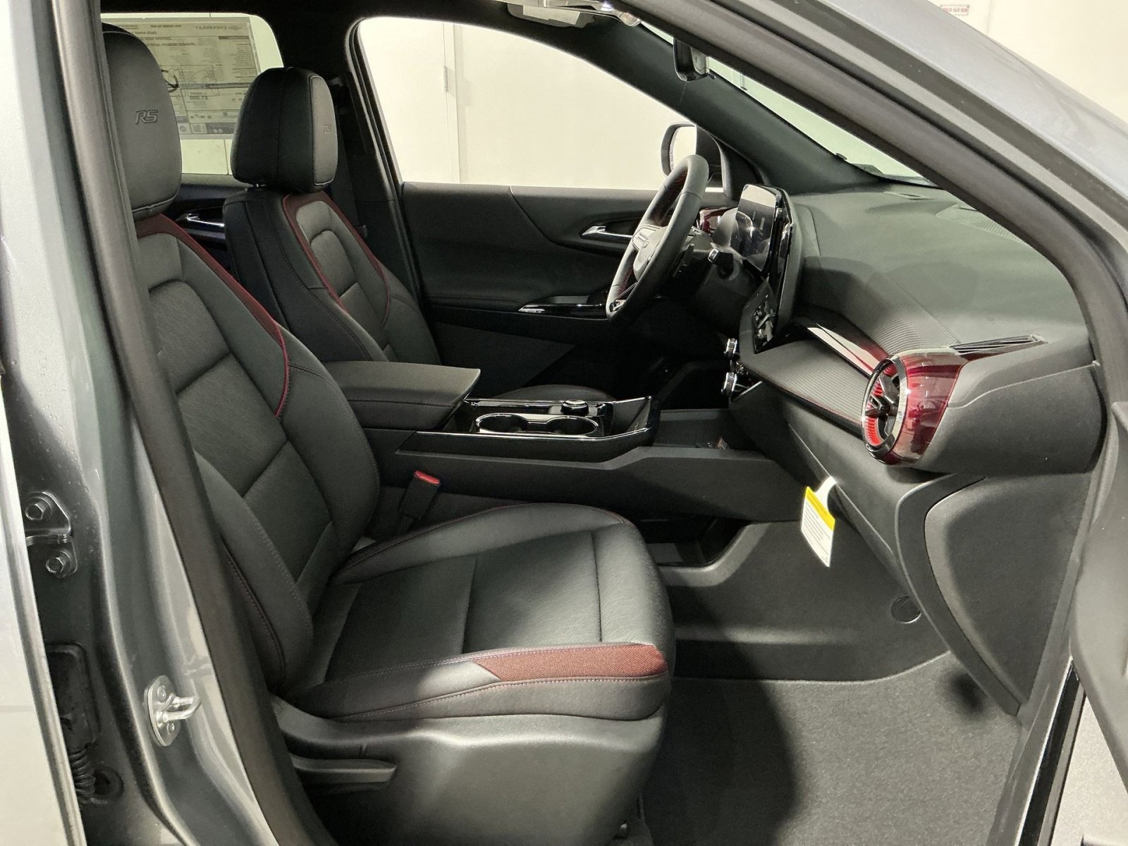 New 2026 Chevrolet Equinox RS w/ Safety and Technology Package image 33