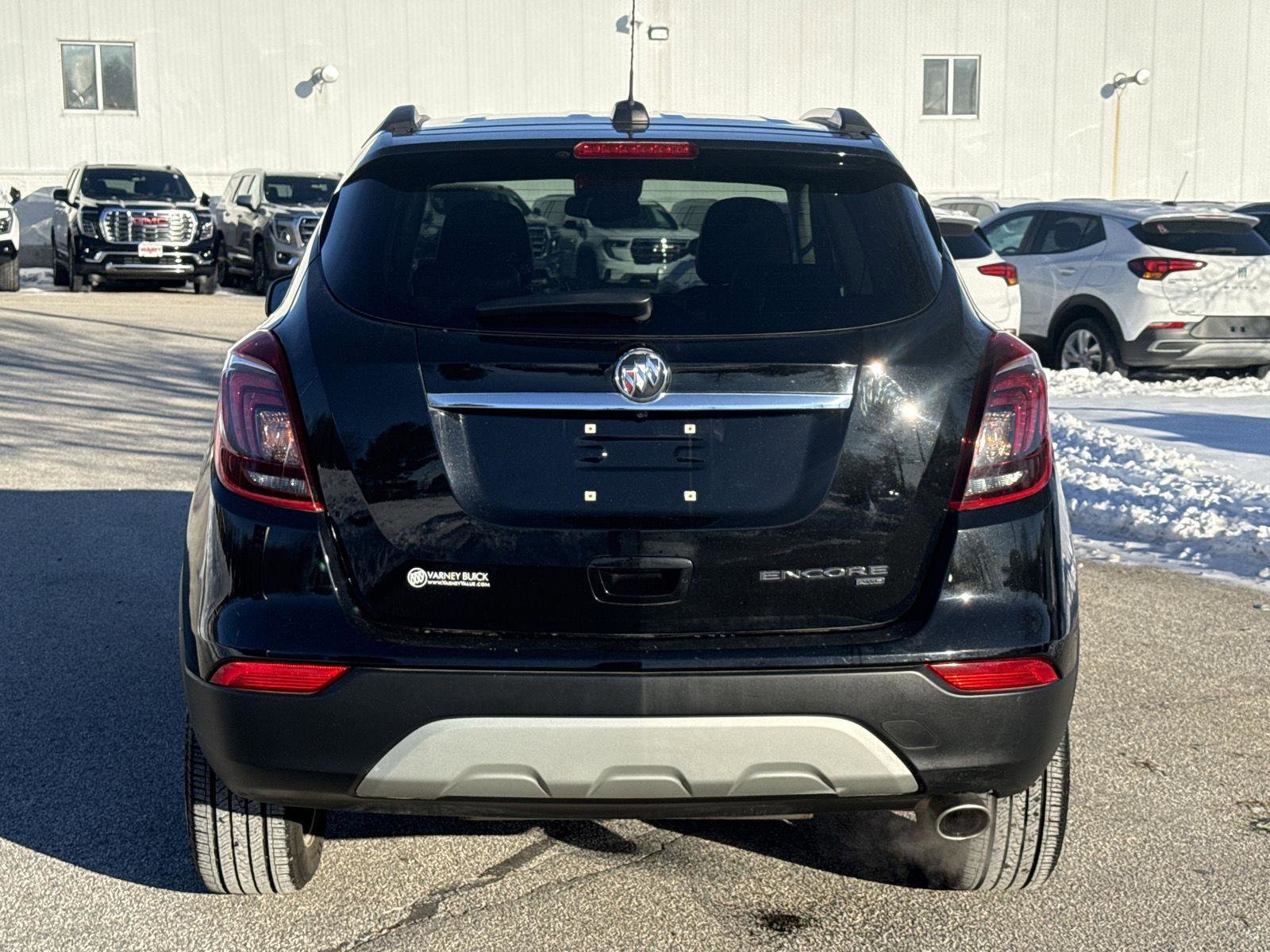 Used 2022 Buick Encore Preferred w/ Safety Package image 7
